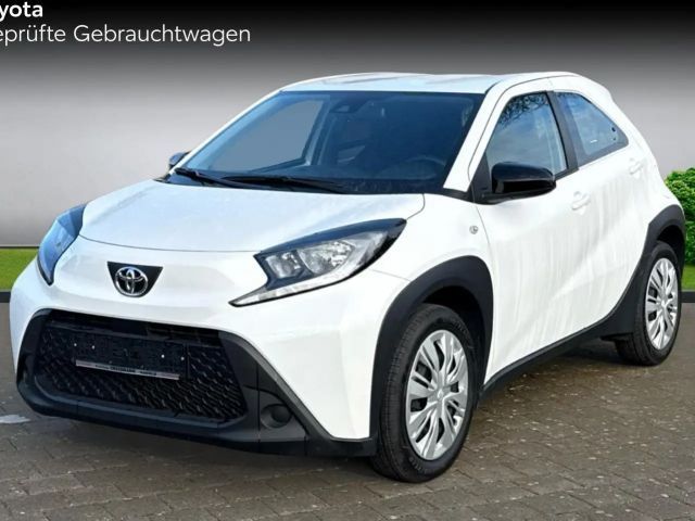 Toyota Aygo X Hatchback Play X-play