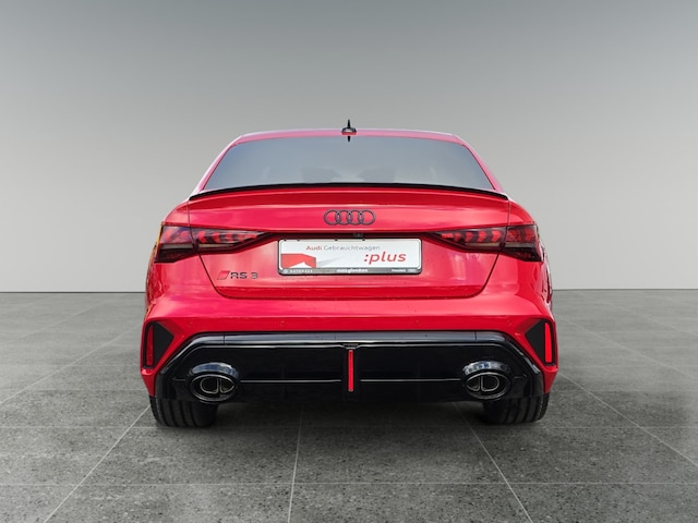 Audi RS3 Quattro S-Tronic Sedan