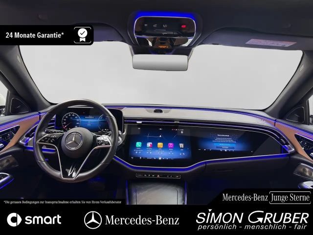 Mercedes-Benz E 300 4MATIC