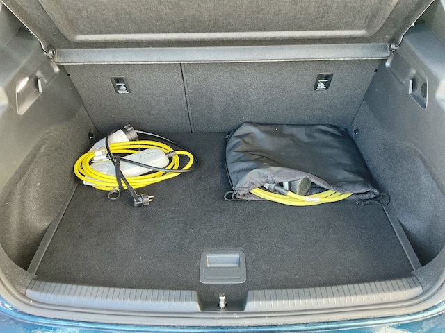 Cupra Born Born electric 62kWh LED+PDC+STANDHZ+SHZ+SPORTFW