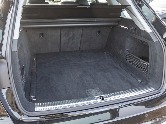 Audi A4 40 TFSI Avant Quattro S-Tronic