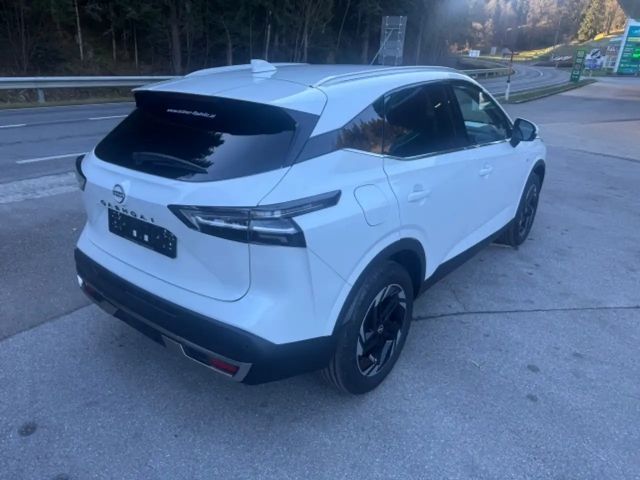 Nissan Qashqai AWD DIG-T N-Connecta