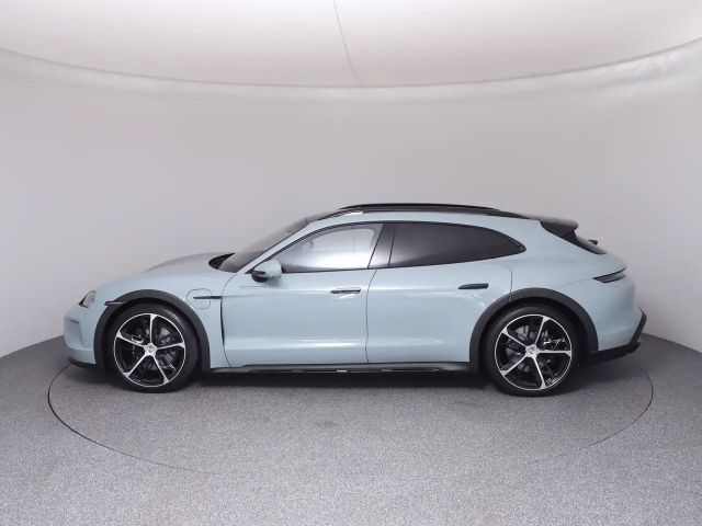 Porsche Taycan 4S Cross Turismo