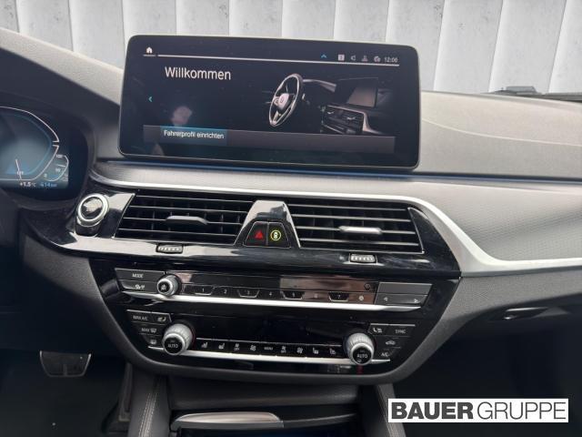 BMW 545 545e Sedan xDrive
