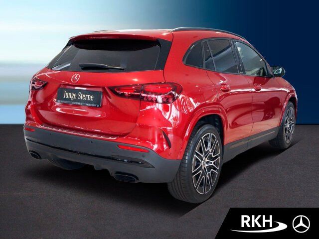 Mercedes-Benz GLA 200 