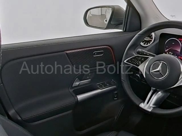 Mercedes-Benz GLA 200 Progressive