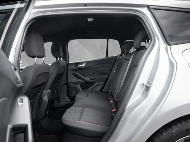 Ford Focus ST Line Wagon