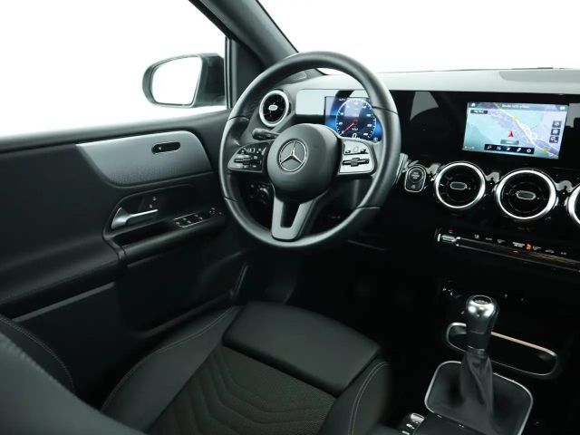Mercedes-Benz B 180 B 180 d Style