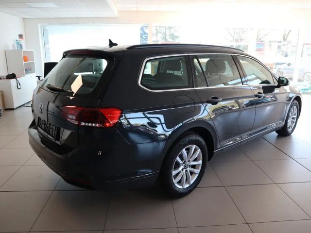 Volkswagen Passat Business Variant