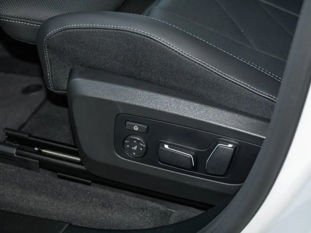 BMW X3 50i ACC STANDHZ SITZBELÜFTUNG LED 360°