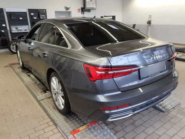 Audi A6 Hybride S-Line Sedan