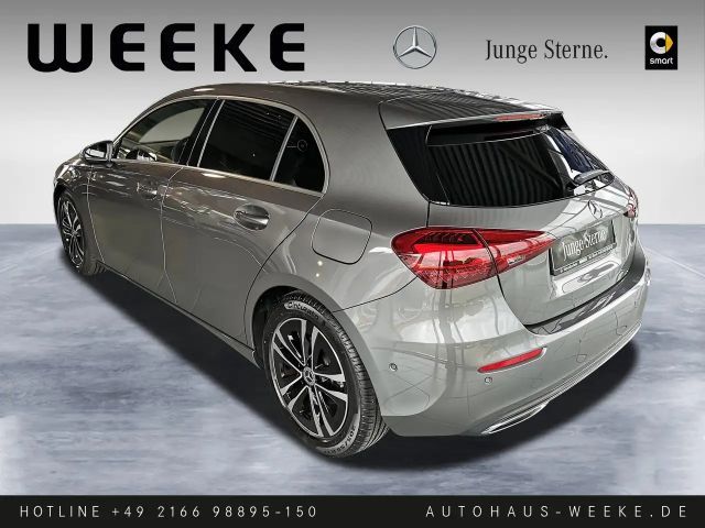 Mercedes-Benz A 180 Progressive