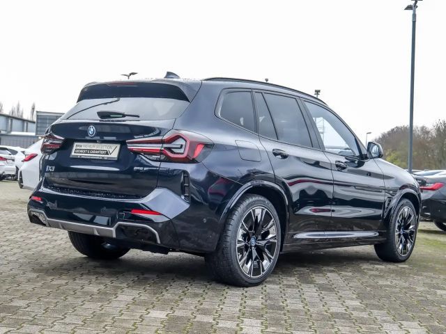 BMW iX3 Impressive iX3