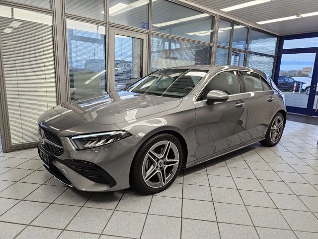 Mercedes-Benz A 180 AMG Line