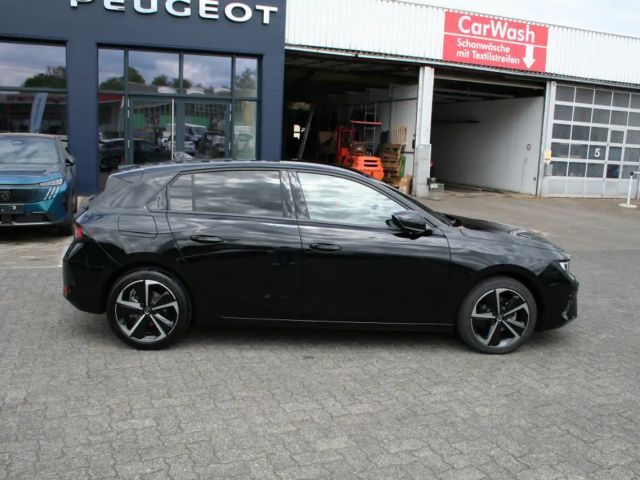 Opel Astra GS-Line Grand Sport