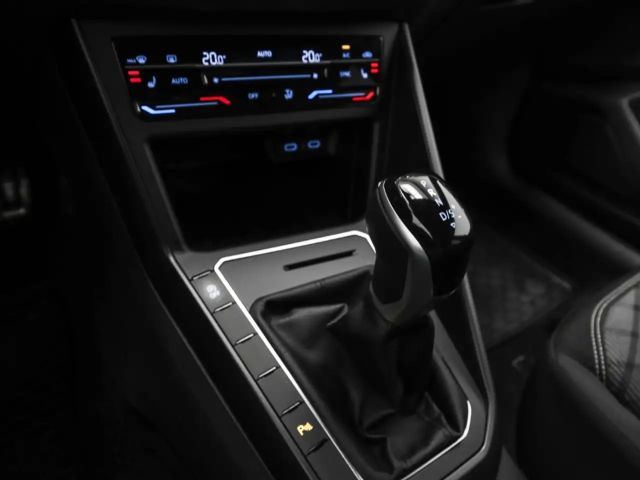 Volkswagen Polo 1.0 TSI DSG R-Line