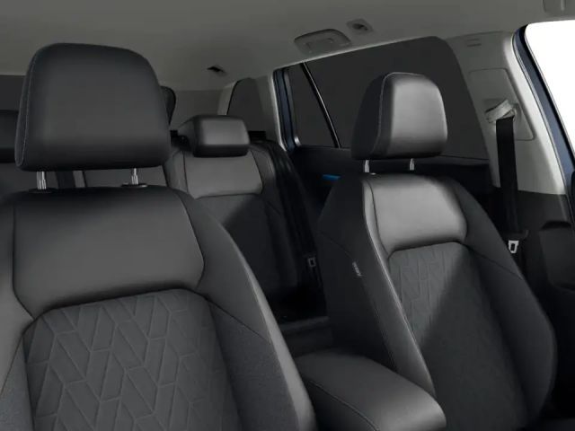 Volkswagen Golf 1.5 eTSI DSG Life Variant