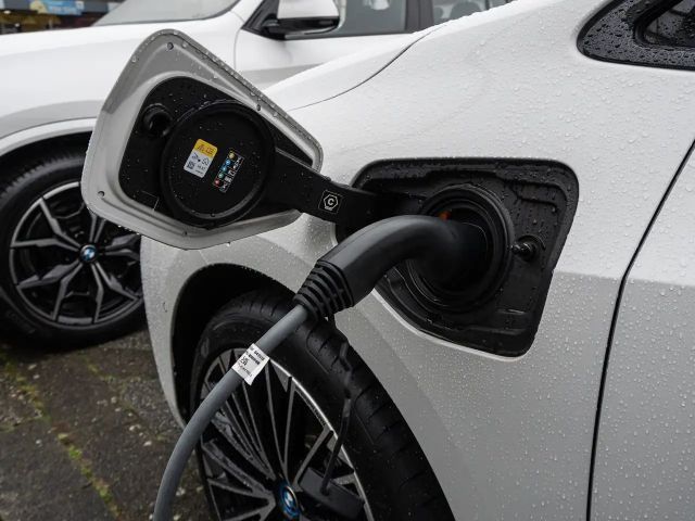 BMW 225 225d M-Sport xDrive