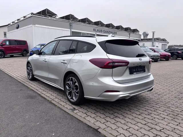 Ford Focus ST Line Wagon