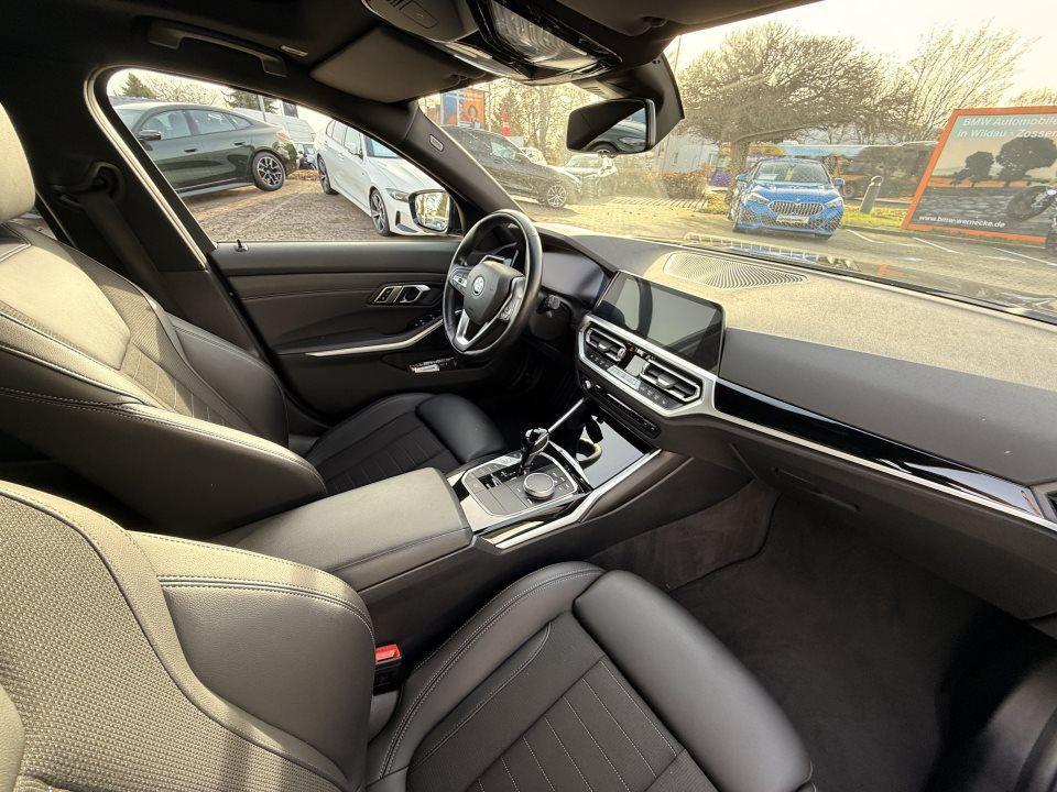 BMW 320 320e Touring