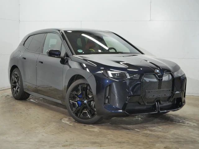 BMW iX M-Sport xDrive60