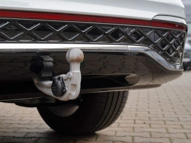 Volkswagen Tiguan 1.5 eTSI IQ.Drive R-Line