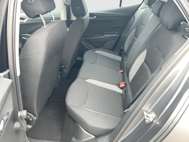 Skoda Fabia Fabia 1.0 MPI Essence KLIMA LED PDC SHZG TEL