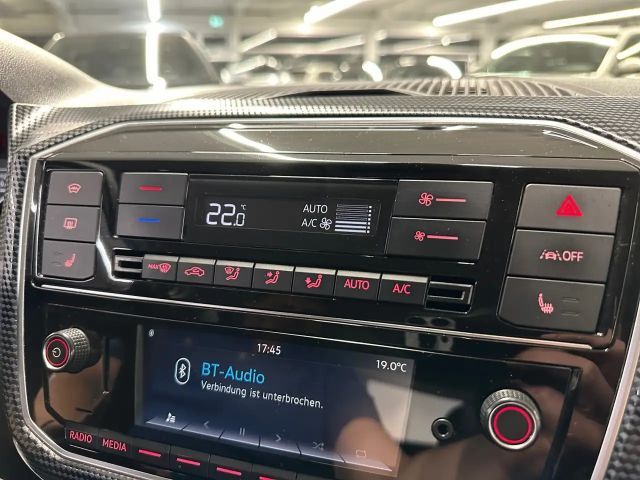 Volkswagen up! Move Move up!