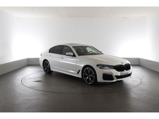 BMW 540 540i Sedan xDrive