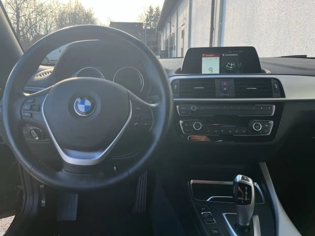 BMW 220 220i Advantage pakket Cabrio