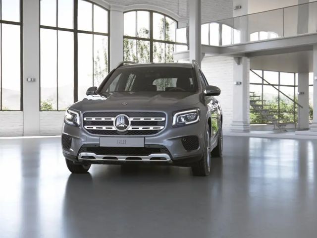 Mercedes-Benz GLB 180 GLB 180