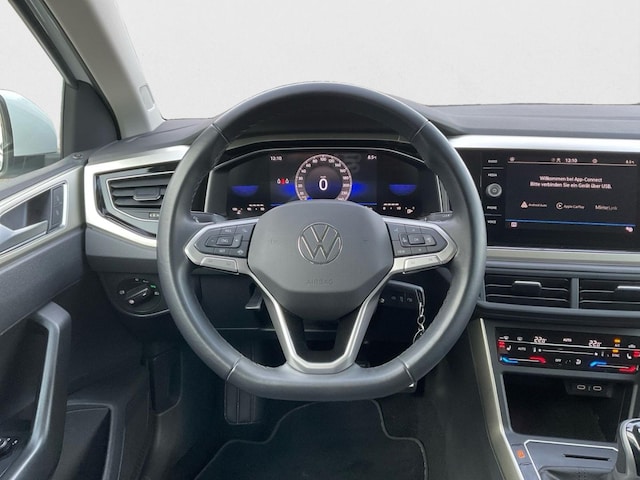 Volkswagen Polo Move