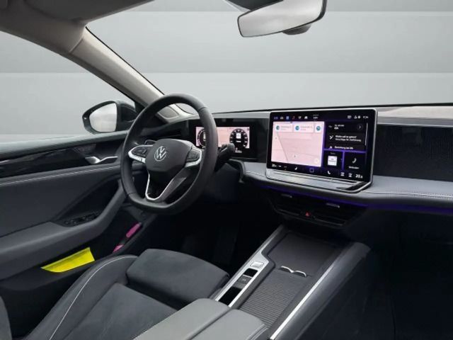 Volkswagen Passat 1.5 eTSI Business DSG