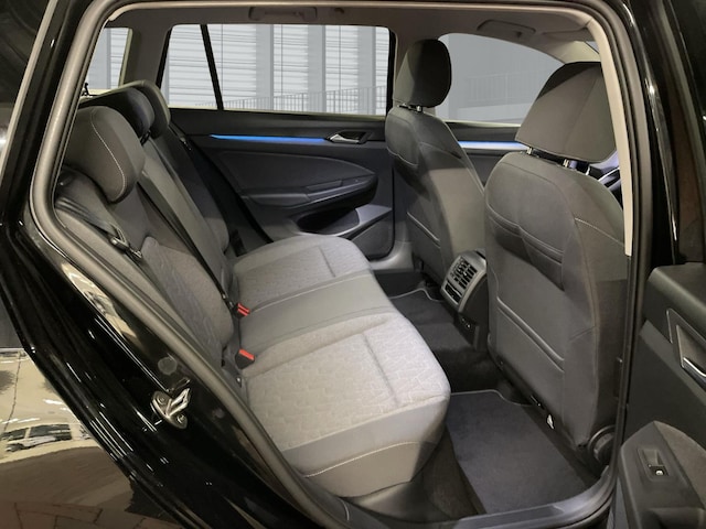 Volkswagen Golf 1.5 TSI Variant