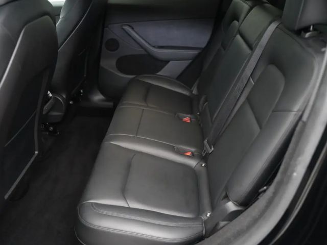 Tesla Model Y Performance