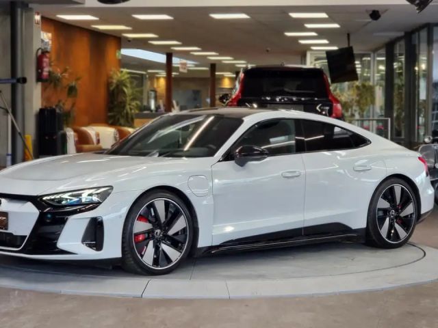 Audi e-tron GT e-tron GT Aut. *Glasdach*Virtual-Cockpit*Head-up*3