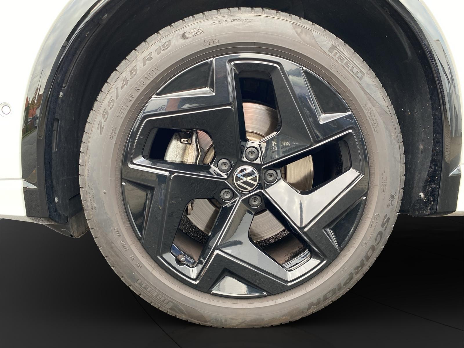 Volkswagen Tiguan 2.0 TDI DSG R-Line