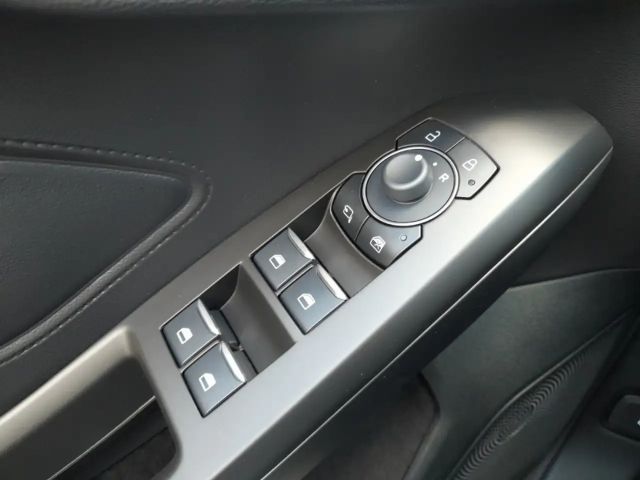 Ford Focus Active EcoBoost Wagon