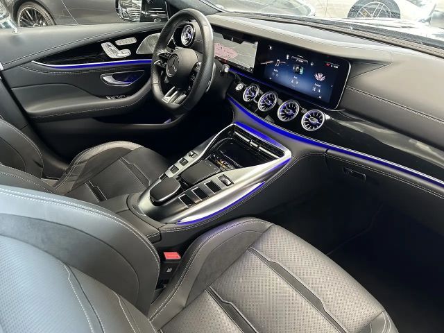Mercedes-Benz AMG GT 4MATIC+ AMG Line Coupé
