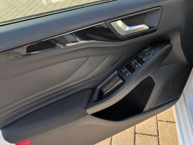 Ford Focus EcoBoost ST Line Wagon