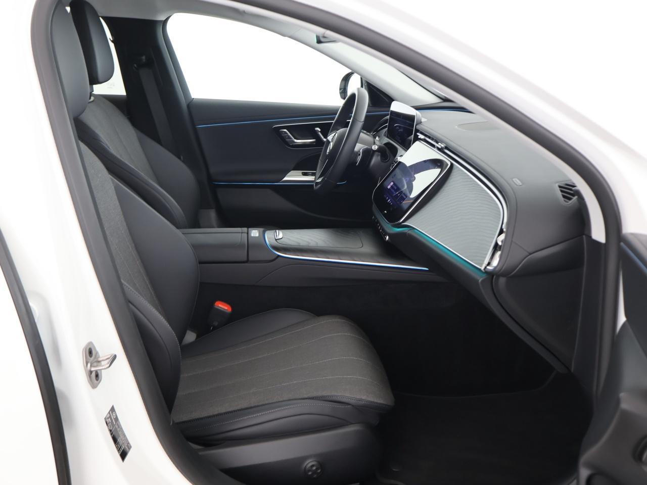 Mercedes-Benz E 200 AVANTGARDE Estate