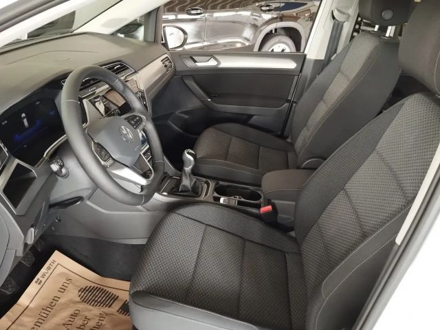 Volkswagen Touran Life