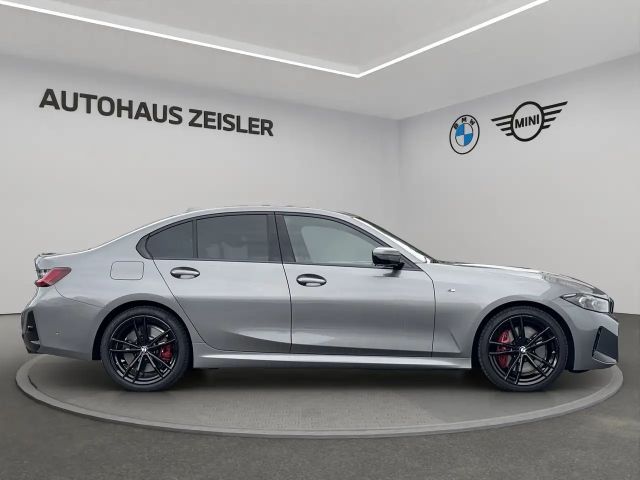 BMW 330 330i M-Sport Sedan xDrive