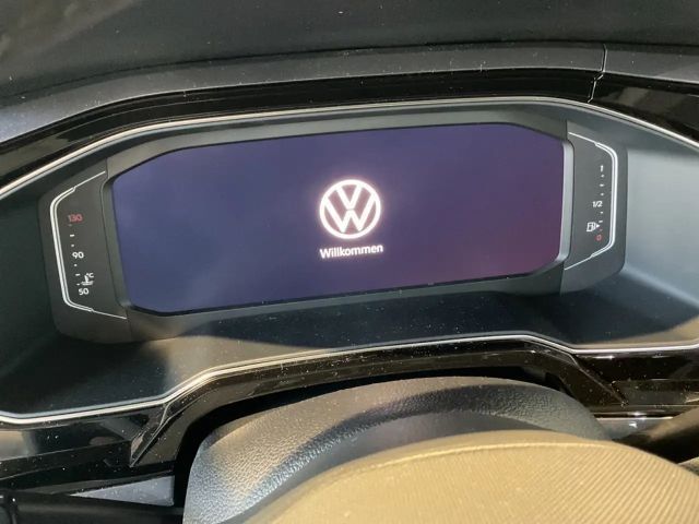 Volkswagen Taigo 1.5 TSI DSG Style