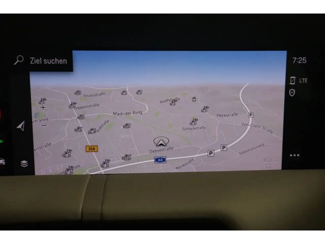 Porsche Taycan Cross Turismo