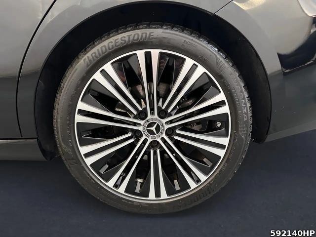 Mercedes-Benz CLA 200 Progressive