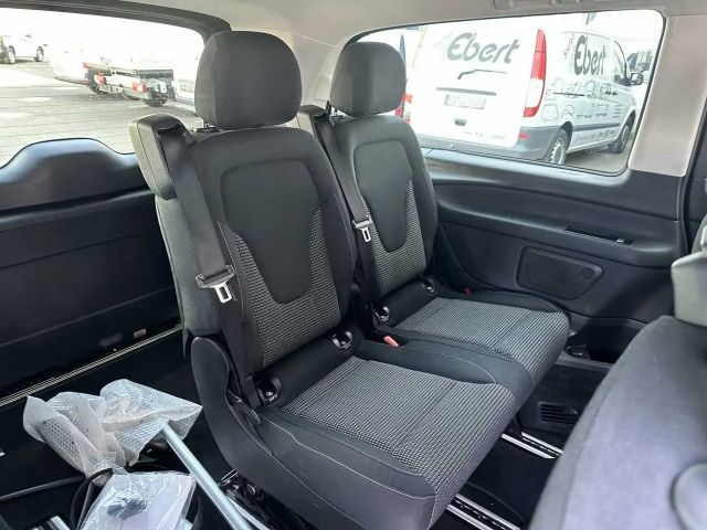 Mercedes-Benz V 300 4MATIC V 300 d