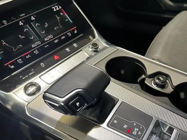 Audi A6 45 TFSI Avant Quattro