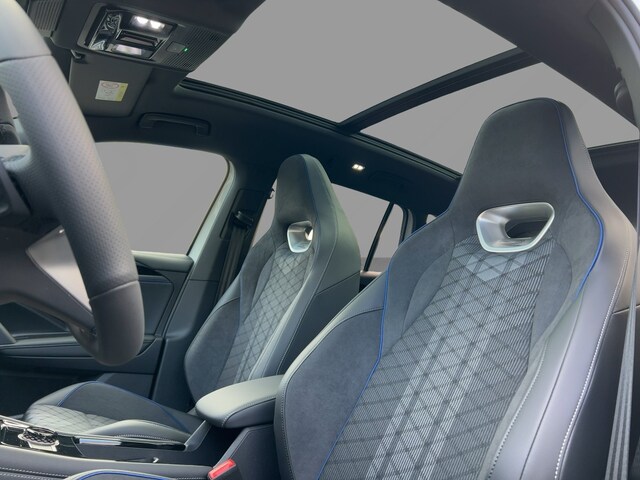 Volkswagen Tiguan TDI 4M AHK Pano HarmanKardon 360°