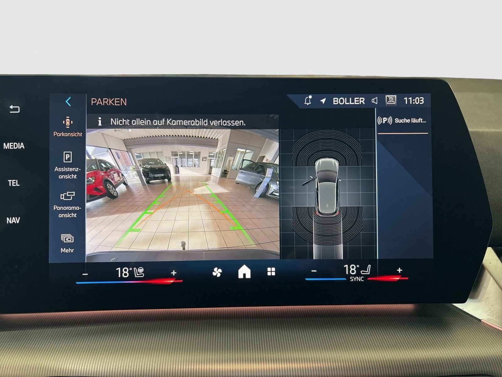 BMW 216 216i Luxury Line